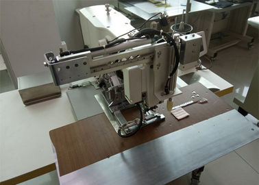 เครื่องจักรการผลิต Bra 2200 รอบต่อนาทีจักรเย็บผ้า Coverstitch อัตโนมัติ ผู้ผลิต