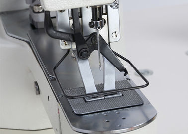 เครื่องตัด Bartack ประสิทธิภาพสูงตัดอัตโนมัติสำหรับยีนส์ XC - 430D ผู้ผลิต